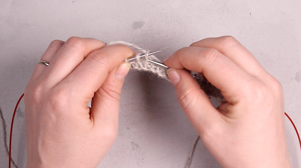 Nurjan silmukan neulominen