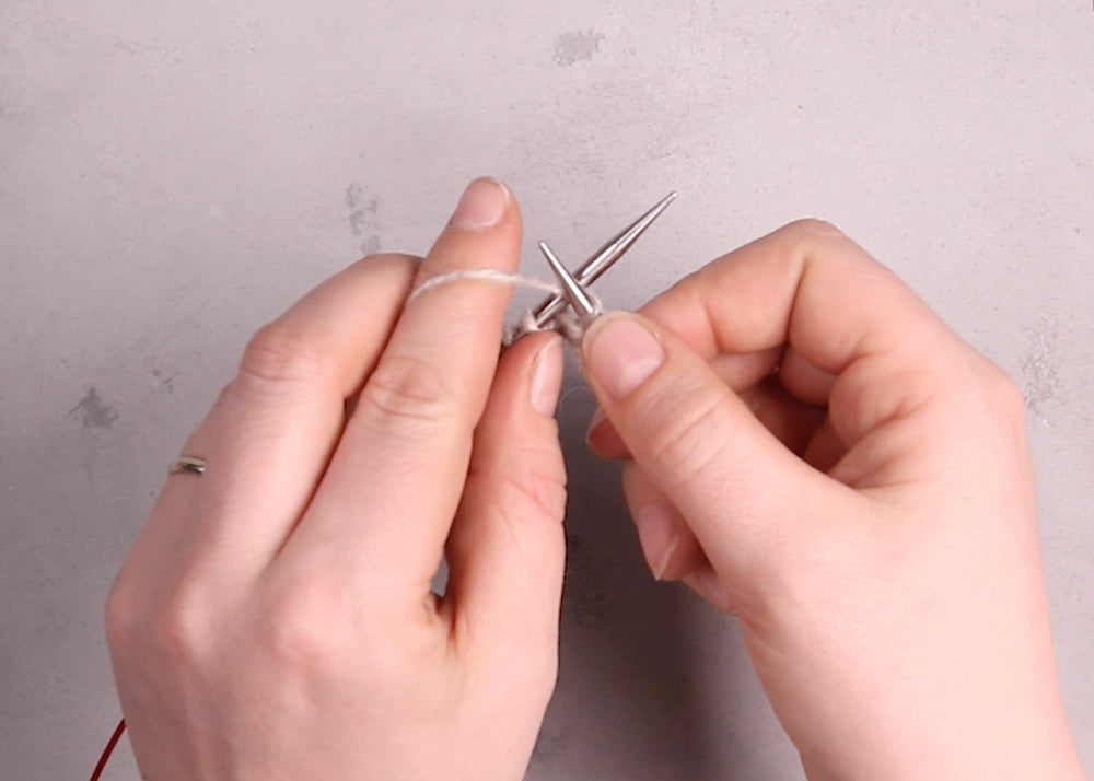 Oikean silmukan neulominen